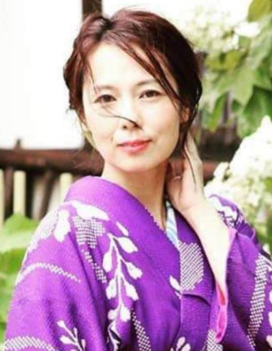 嶋村 友美